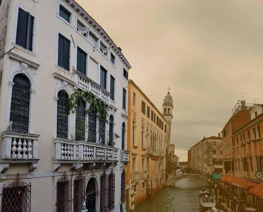 Open Space A Venezia Fra Architettura E Pittura, Fra Moderno E Antico Екстериор снимка